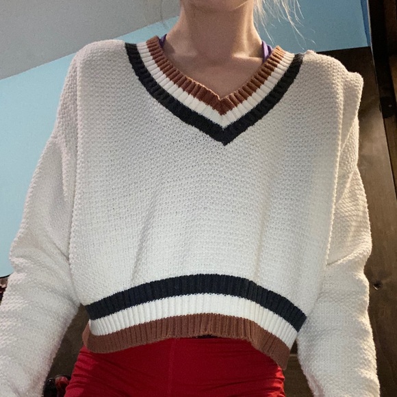 American Eagle sweater - Picture 2 of 3